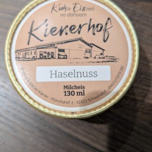 Haselnuss Eis